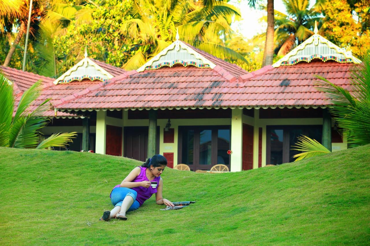 Deepanjali Wellness & Retreat Hotel Thanniyam Exterior foto